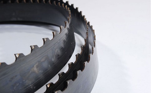 韶关撞击材料中的硬点，会给带锯条带来哪些损伤？